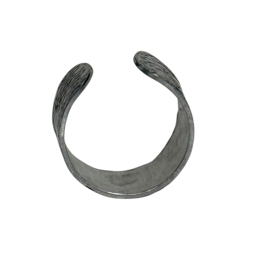 Handmade Octopus design silver aluminum hypoallergenic adjustable cuff ring - Picture 8 of 9